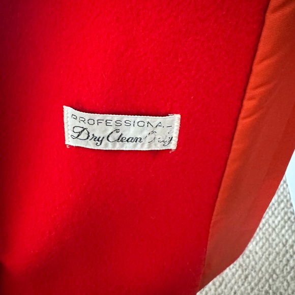 Authentic vintage Women's Coat with Faux Fur Collar made in USA - Picture 3 of 6